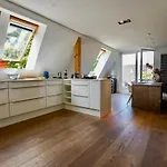 Maisonette Loft In The Location In Appartamento *