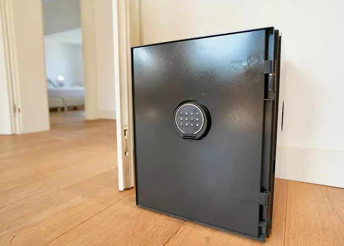 Daire Maisonette Loft In The Location In Köln