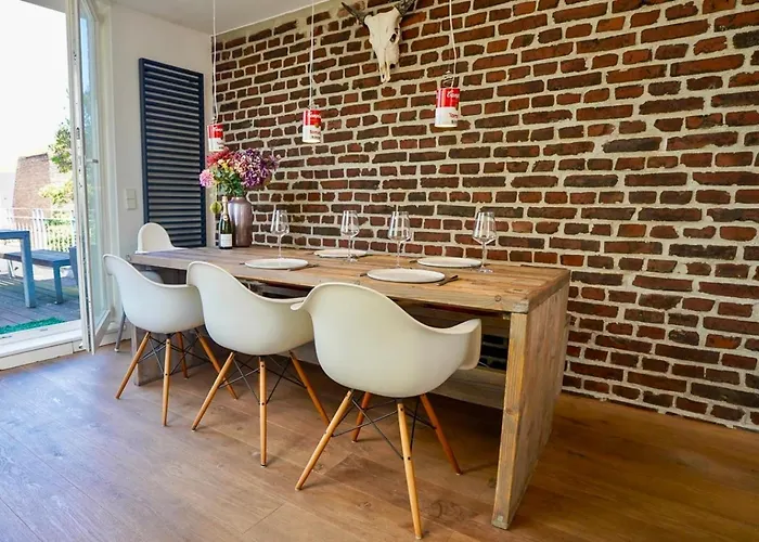 Maisonette Loft In The Location In דירה