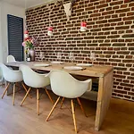 Maisonette Loft In The Location In Daire